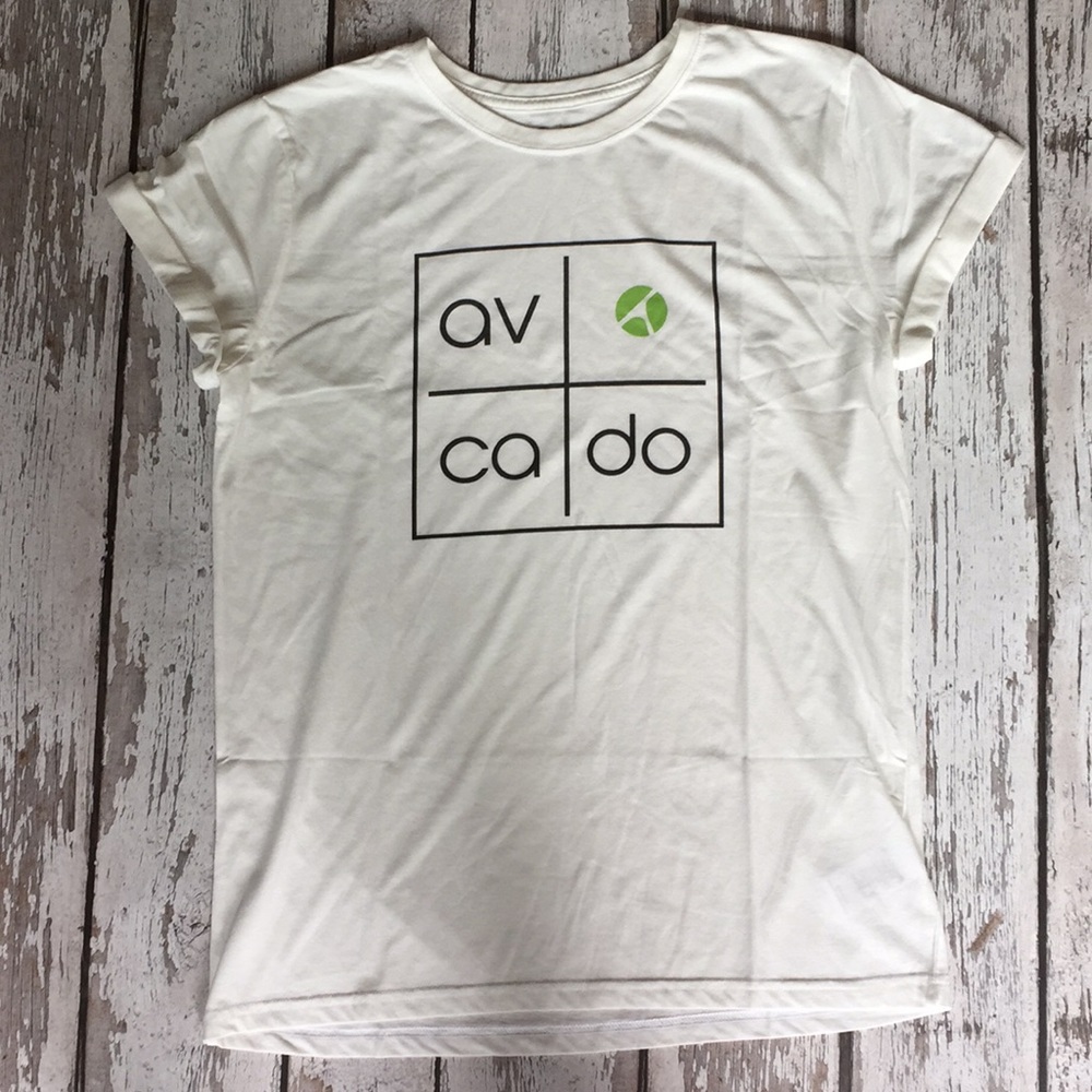NWOT - Avocado T-Shirt - Sz L